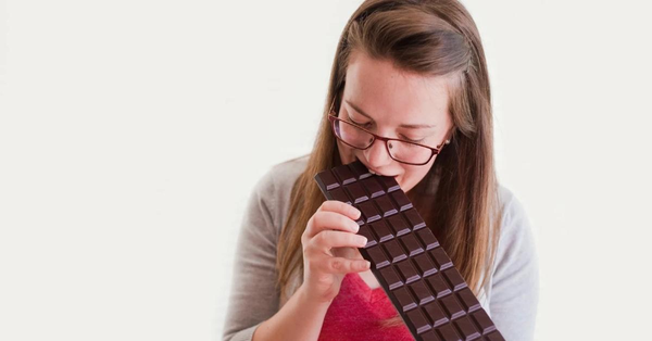 Managing Chocolate Cravings During PMS